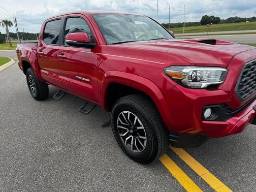 2023 Toyota Tacoma TRD Sport