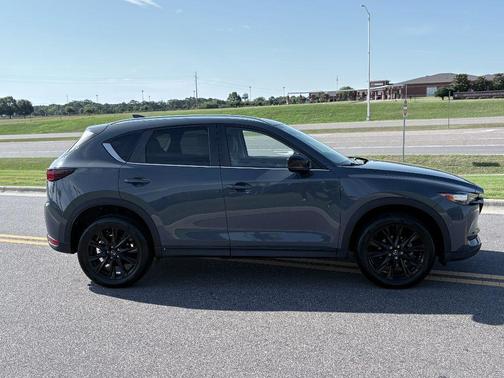 2021 Mazda CX-5 Carbon Edition