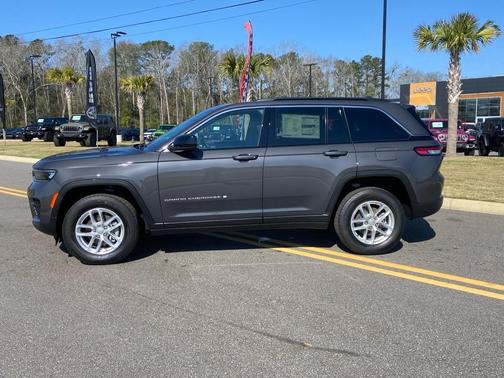 2025 Jeep Grand Cherokee Laredo X