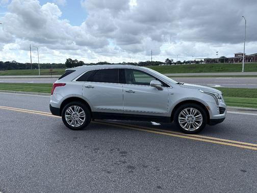 2019 Cadillac XT5 Premium Luxury