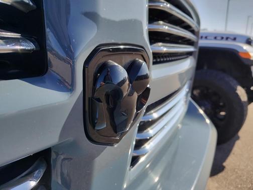 2015 RAM 1500 Sport