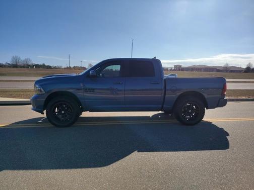 2015 RAM 1500 Sport