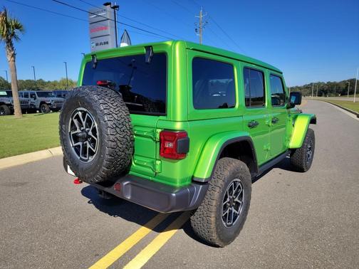 2025 Jeep Wrangler Rubicon