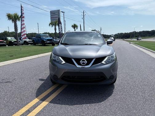 2017 Nissan Rogue Sport SV