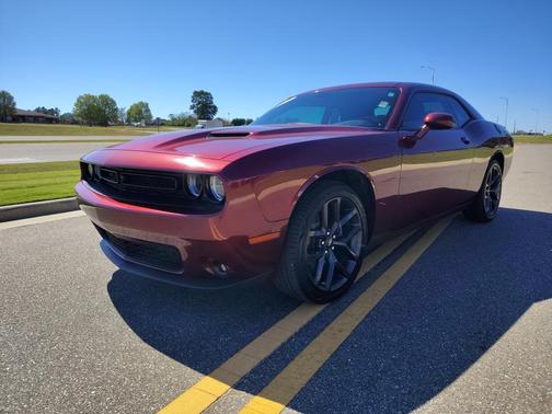 2019 Dodge Challenger SXT