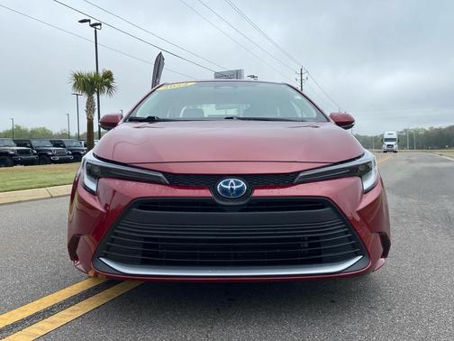 2024 Toyota Corolla Hybrid XLE