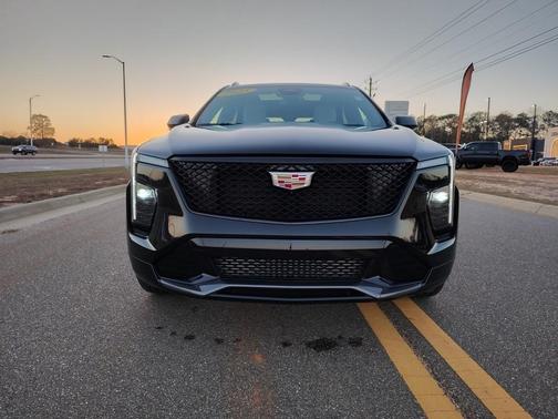 2025 Cadillac XT4 Sport