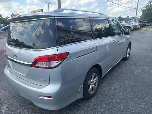 2011 Nissan Quest SV