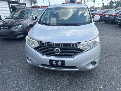 2011 Nissan Quest SV