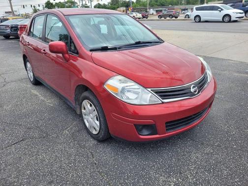 Red Brick 2011 Nissan Versa 1.8 S