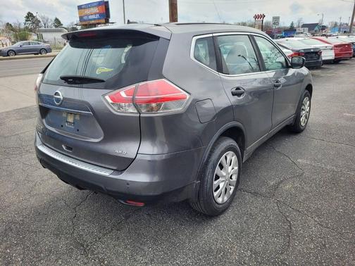 2016 Nissan Rogue S