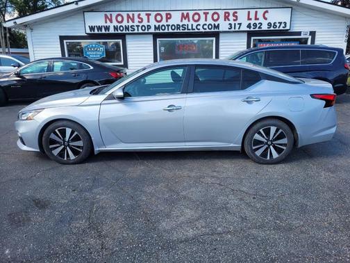 2022 Nissan Altima 2.5 SV