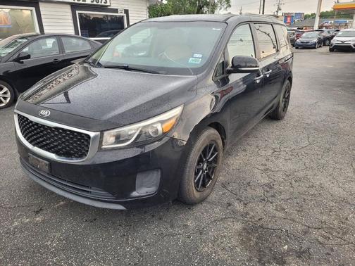 Aurora Black Pearl 2016 Kia Sedona LX