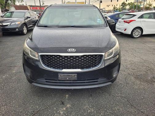 Aurora Black Pearl 2016 Kia Sedona LX