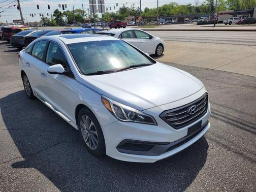 Quartz White Pearl 2016 Hyundai SONATA Sport