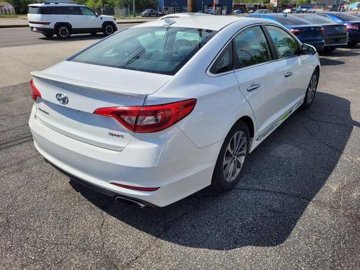 Quartz White Pearl 2016 Hyundai SONATA Sport