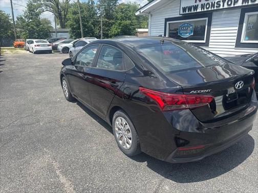 2019 Hyundai Accent SE