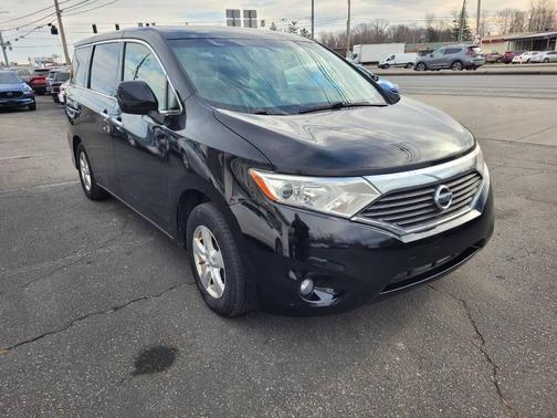2015 Nissan Quest SV