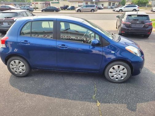 2010 Toyota Yaris Base