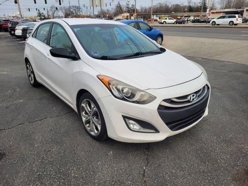2013 Hyundai Elantra GT Base