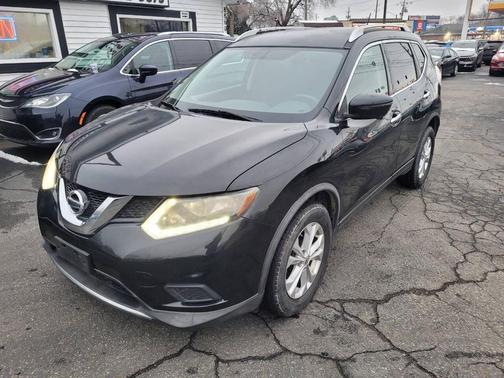 2016 Nissan Rogue SV