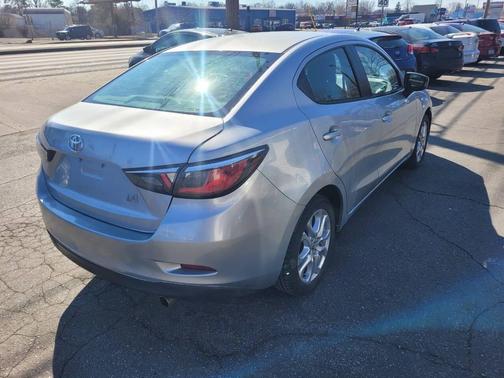 2018 Toyota Yaris iA Base