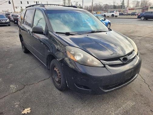 2010 Toyota Sienna CE