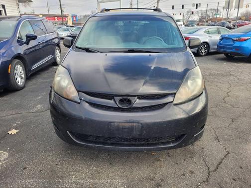 2010 Toyota Sienna CE