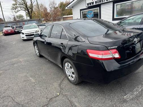 2010 Toyota Camry LE