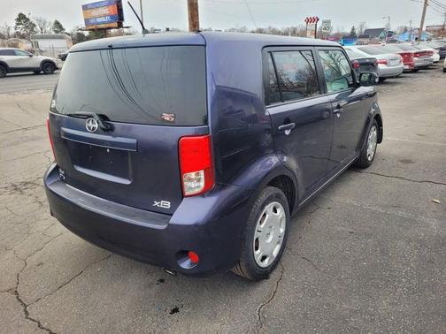 2011 Scion xB Release Series 8.0