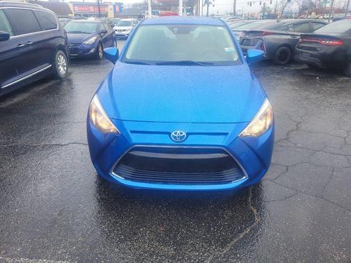 2017 Toyota Yaris iA Base