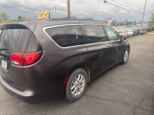 2017 Chrysler Pacifica Touring