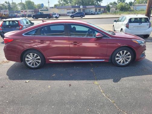2016 Hyundai SONATA Sport