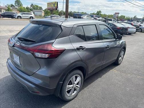 2021 Nissan Kicks S