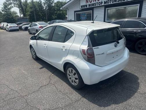 2013 Toyota Prius c Four