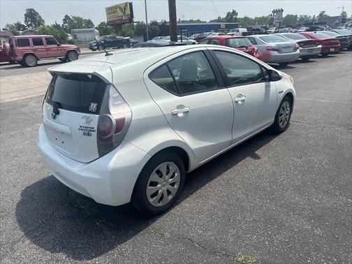 2013 Toyota Prius c Four