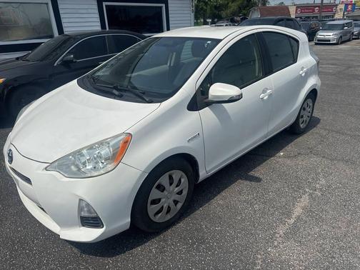 2013 Toyota Prius c Four