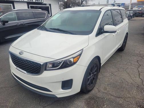 2016 Kia Sedona LX