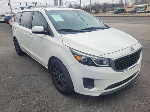 2016 Kia Sedona LX