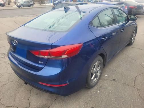 2017 Hyundai ELANTRA Eco