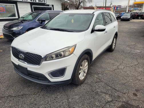 2016 Kia Sorento LX