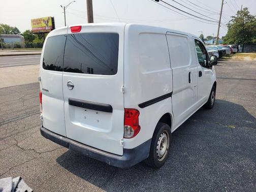 2015 Nissan NV200 S