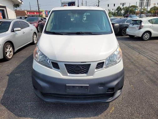 2015 Nissan NV200 S