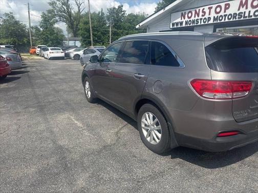 2018 Kia Sorento LX