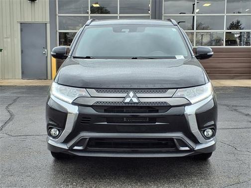 2020 Mitsubishi Outlander ES