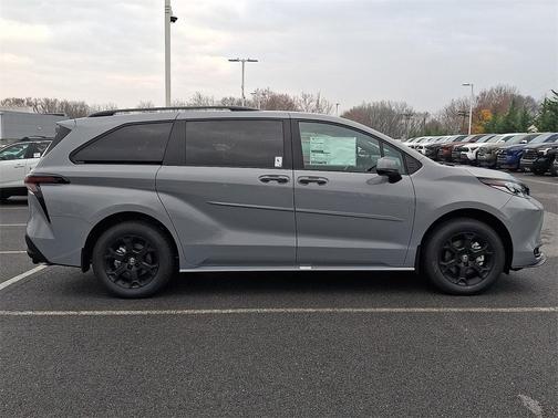 2026 Toyota Sienna Woodland Edition