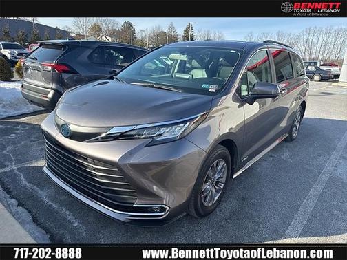 2021 Toyota Sienna XLE 7 Passenger
