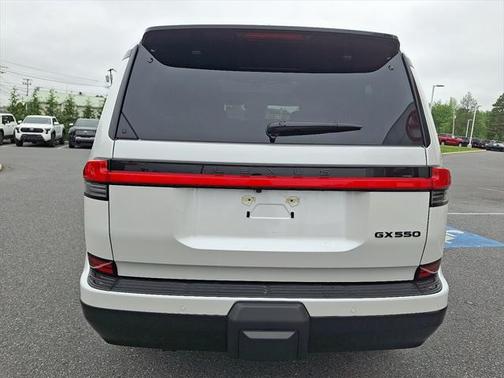 2024 Lexus GX 550 Luxury+