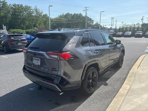 2021 Toyota RAV4 Hybrid SE