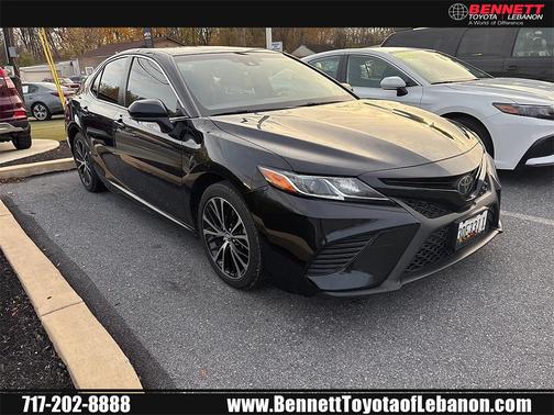 2018 Toyota Camry SE